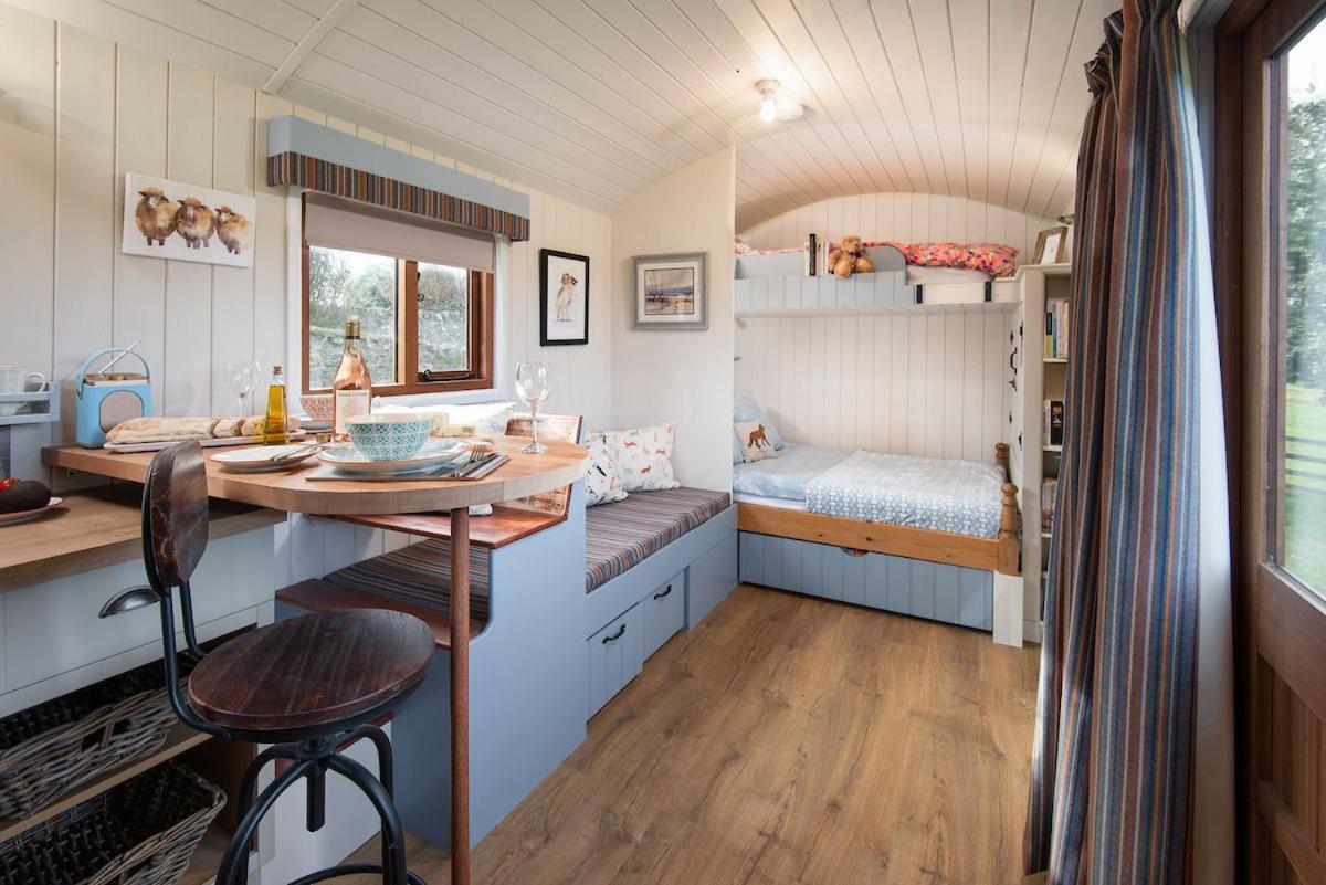 Cow Parsley Shepherd'S Hut Berwick Upon Tweed Esterno foto